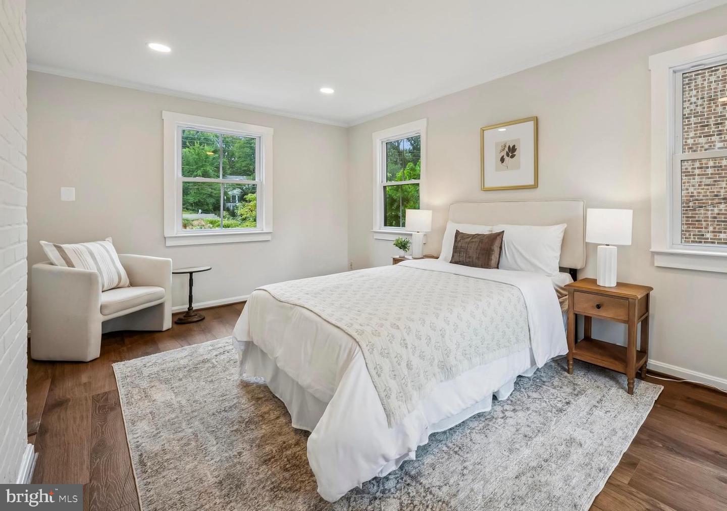 3801 LORCOM LN N, ARLINGTON, Virginia 22207, 4 Bedrooms Bedrooms, ,4 BathroomsBathrooms,Residential,For sale,3801 LORCOM LN N,VAAR2062298 MLS # VAAR2062298