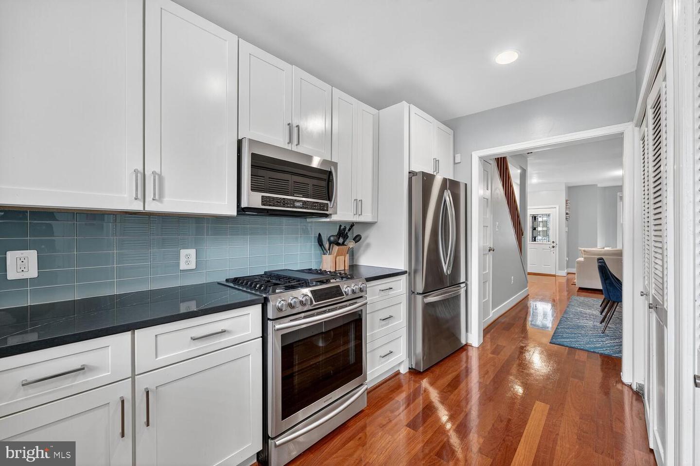 2218 12TH ST NW, WASHINGTON, District Of Columbia 20009, 2 Bedrooms Bedrooms, ,1 BathroomBathrooms,Residential,For sale,2218 12TH ST NW,DCDC2215260 MLS # DCDC2215260