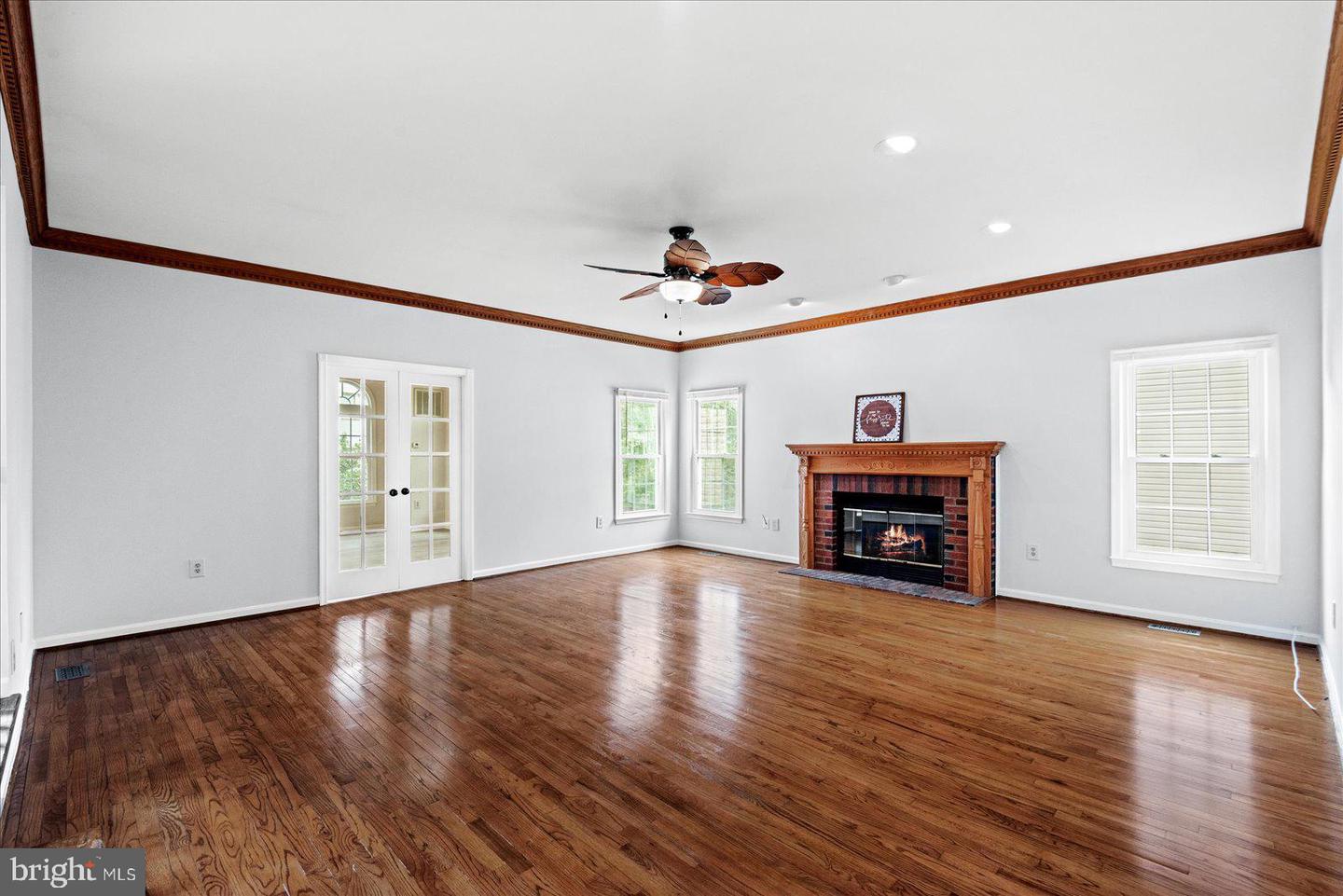 10 SARASOTA DR, STAFFORD, Virginia 22554, 5 Bedrooms Bedrooms, ,3 BathroomsBathrooms,Residential,For sale,10 SARASOTA DR,VAST2041834 MLS # VAST2041834