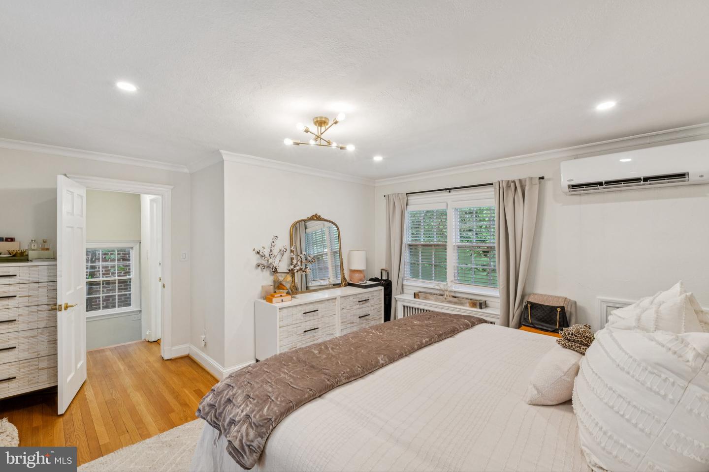 1244 28TH ST NW, WASHINGTON, District Of Columbia 20007, 1 Bedroom Bedrooms, ,1 BathroomBathrooms,Residential,For sale,1244 28TH ST NW,DCDC2215288 MLS # DCDC2215288