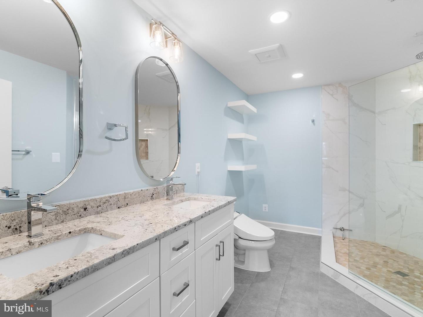 12079 TRUMBULL WAY #8B, RESTON, Virginia 20190, 3 Bedrooms Bedrooms, 10 Rooms Rooms,2 BathroomsBathrooms,Residential,For sale,12079 TRUMBULL WAY #8B,VAFX2261494 MLS # VAFX2261494