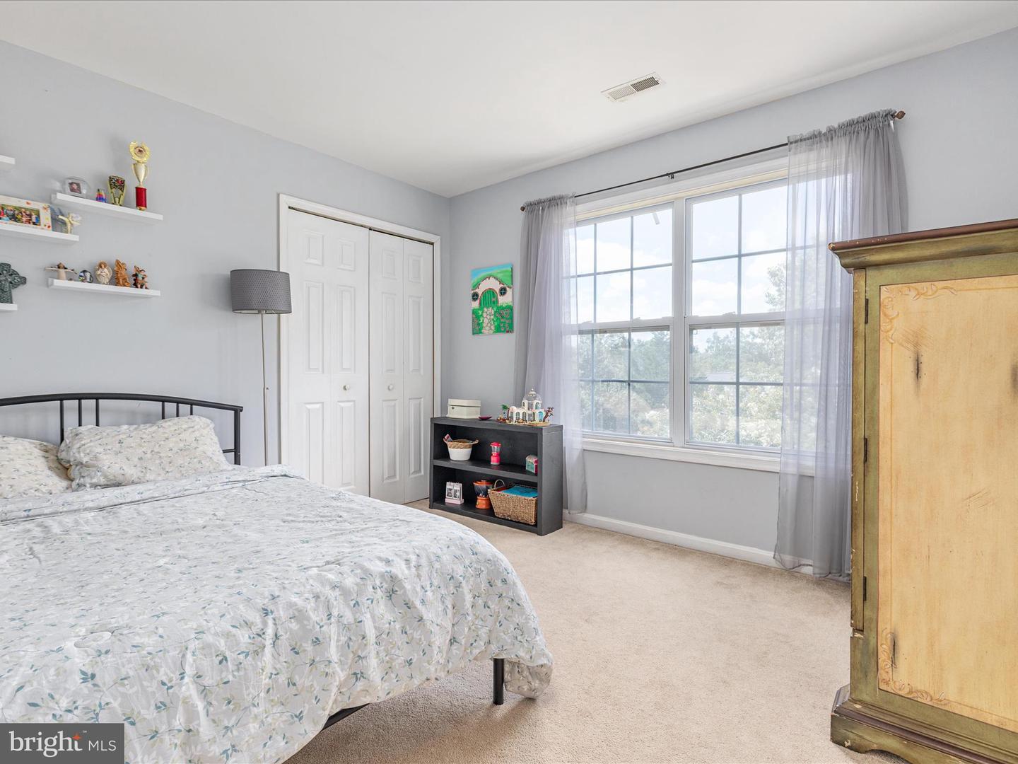 12916 NESS HOLLOW CT, BRISTOW, Virginia 20136, 4 Bedrooms Bedrooms, ,3 BathroomsBathrooms,Residential,For sale,12916 NESS HOLLOW CT,VAPW2101590 MLS # VAPW2101590