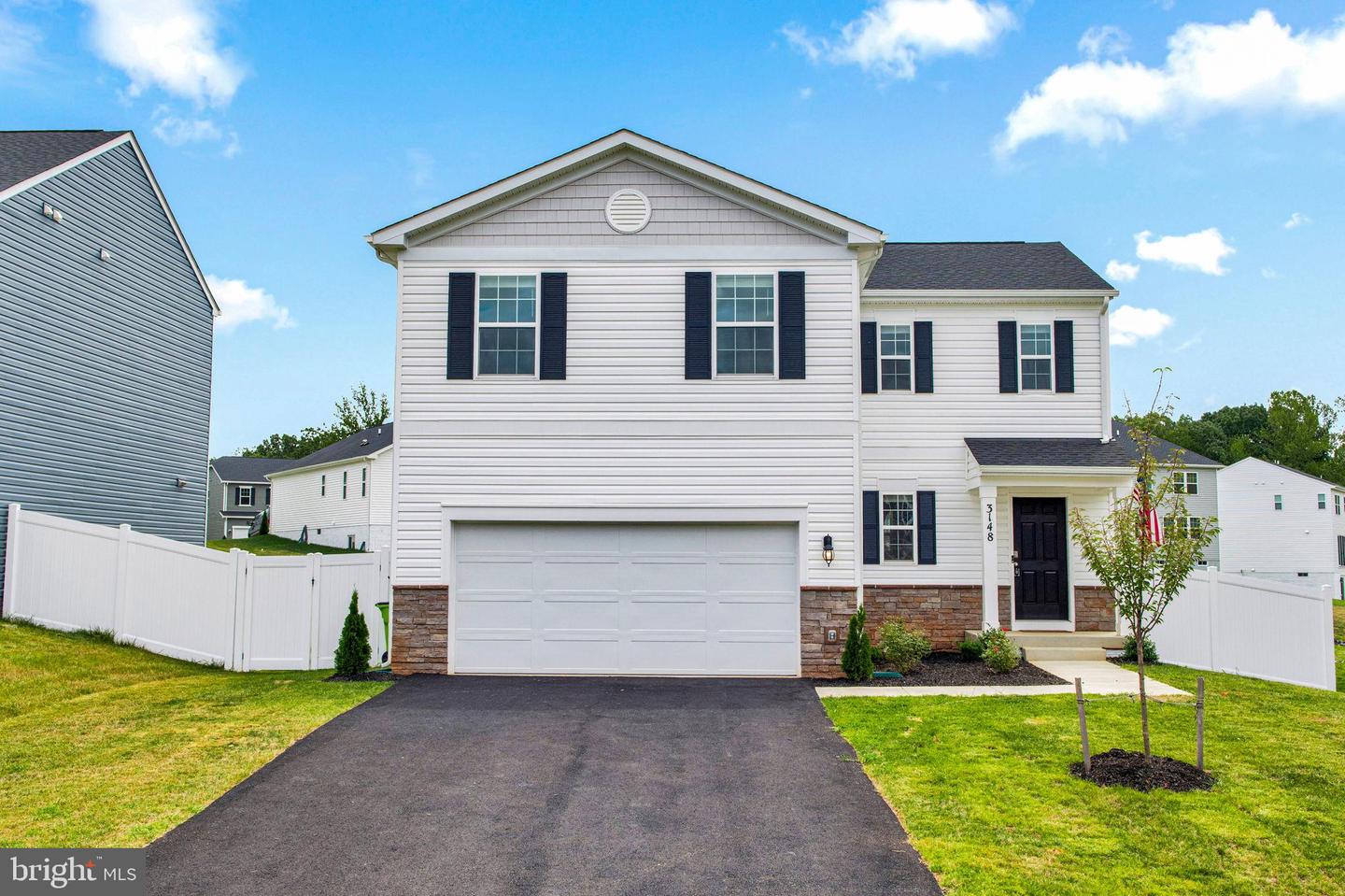 3148 WHITE TAIL DR, LOCUST GROVE, Virginia 22508, 4 Bedrooms Bedrooms, 14 Rooms Rooms,3 BathroomsBathrooms,Residential,For sale,3148 WHITE TAIL DR,VAOR2010492 MLS # VAOR2010492
