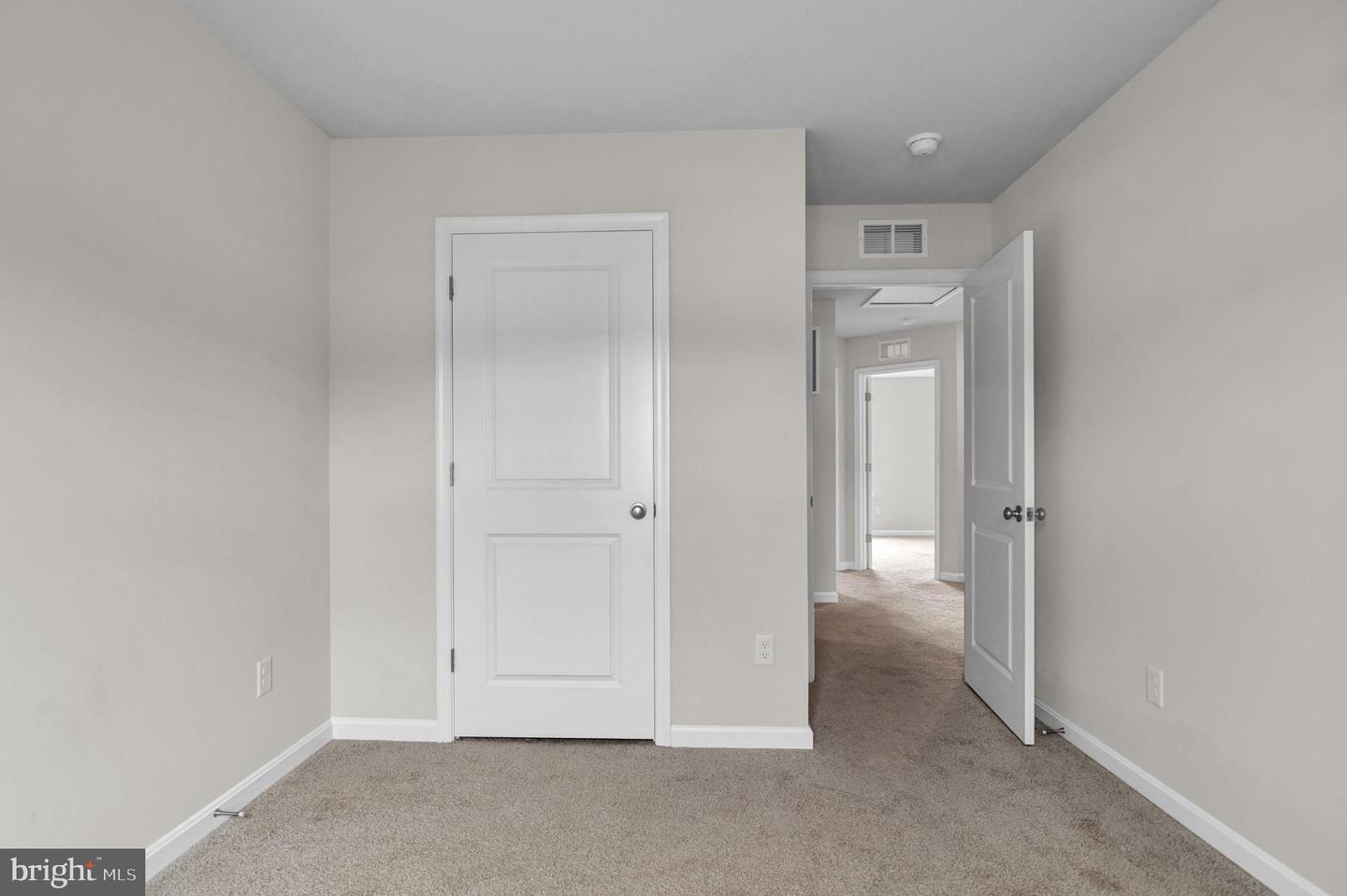 3148 WHITE TAIL DR, LOCUST GROVE, Virginia 22508, 4 Bedrooms Bedrooms, 14 Rooms Rooms,3 BathroomsBathrooms,Residential,For sale,3148 WHITE TAIL DR,VAOR2010492 MLS # VAOR2010492