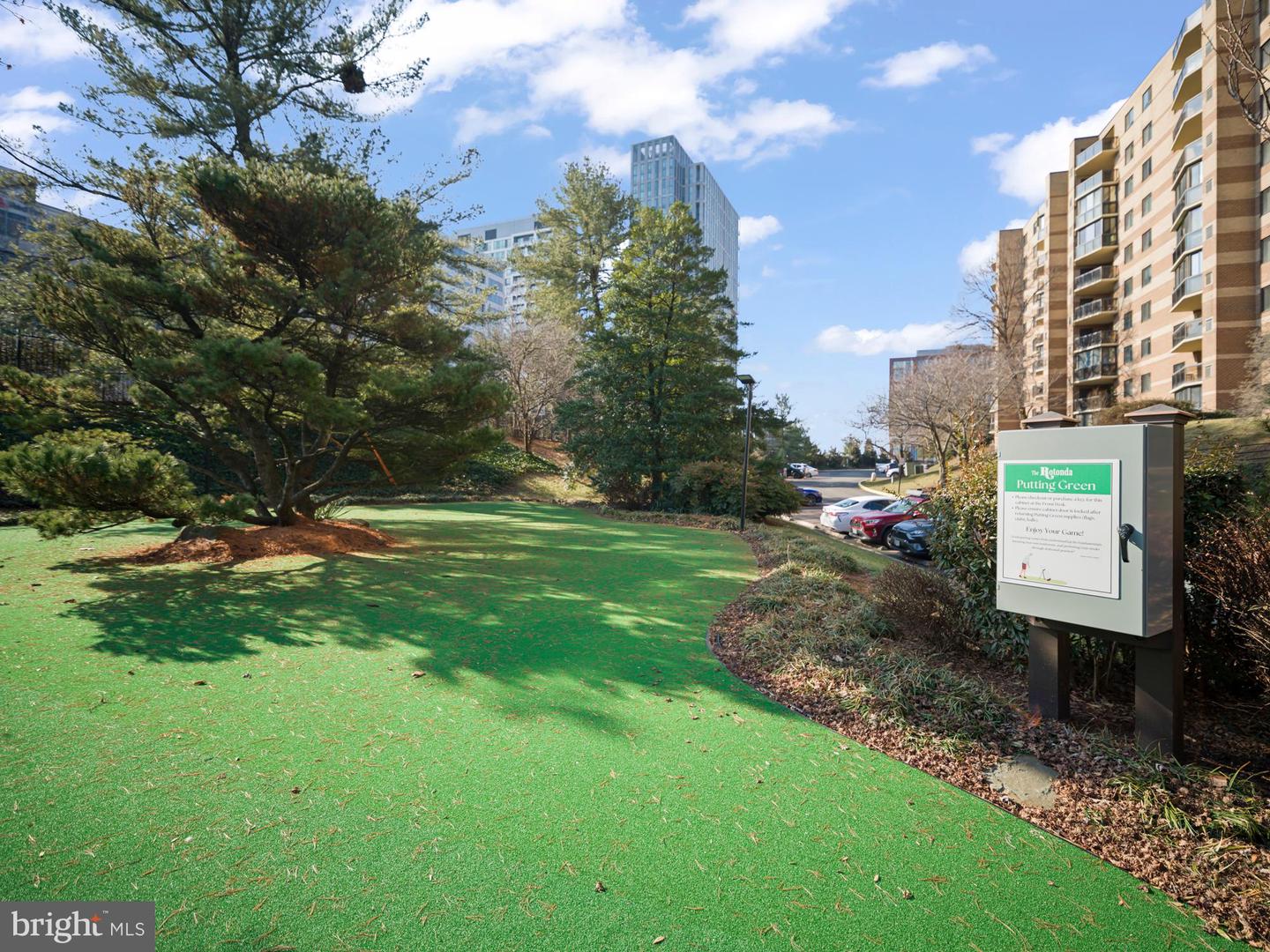 8340 GREENSBORO DR #302, MCLEAN, Virginia 22102, 1 Bedroom Bedrooms, ,1 BathroomBathrooms,Residential,For sale,8340 GREENSBORO DR #302,VAFX2261314 MLS # VAFX2261314