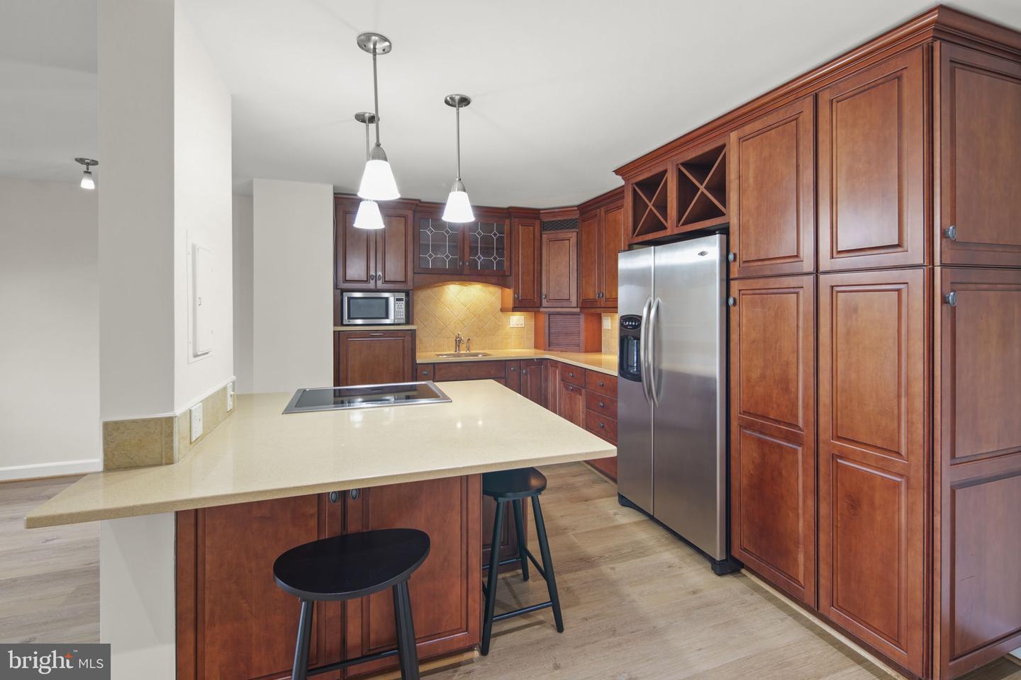 8340 GREENSBORO DR #302, MCLEAN, Virginia 22102, 1 Bedroom Bedrooms, ,1 BathroomBathrooms,Residential,For sale,8340 GREENSBORO DR #302,VAFX2261314 MLS # VAFX2261314