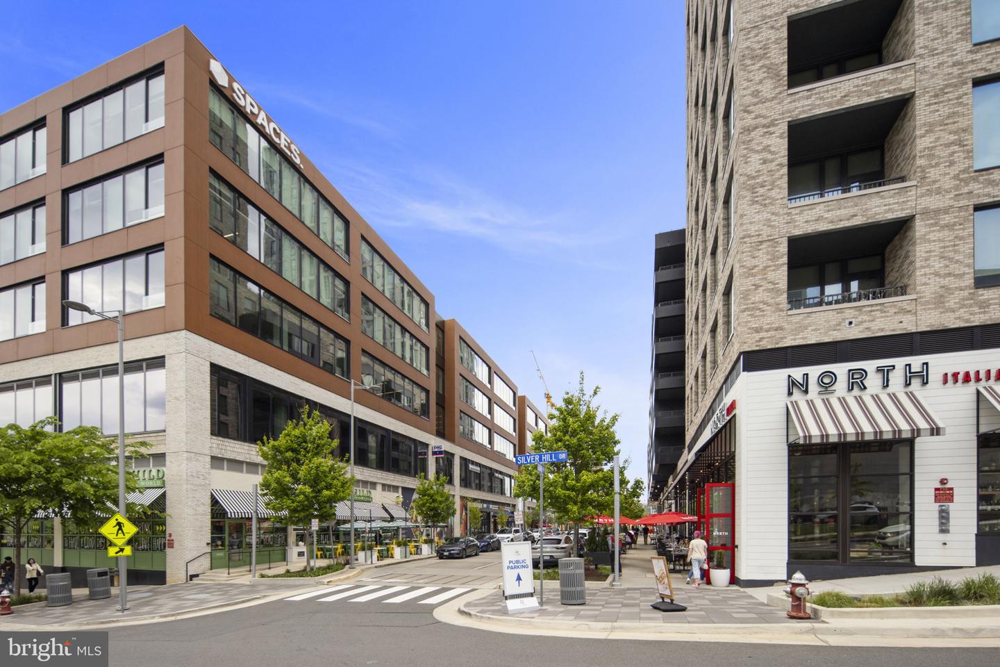 8340 GREENSBORO DR #302, MCLEAN, Virginia 22102, 1 Bedroom Bedrooms, ,1 BathroomBathrooms,Residential,For sale,8340 GREENSBORO DR #302,VAFX2261314 MLS # VAFX2261314