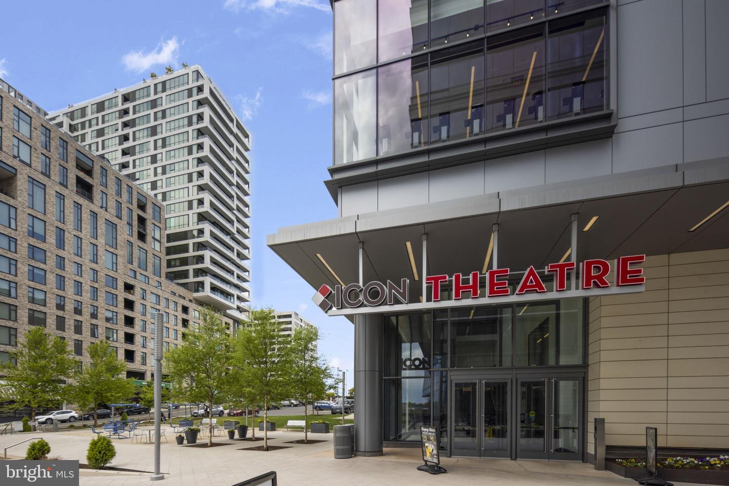 8340 GREENSBORO DR #302, MCLEAN, Virginia 22102, 1 Bedroom Bedrooms, ,1 BathroomBathrooms,Residential,For sale,8340 GREENSBORO DR #302,VAFX2261314 MLS # VAFX2261314