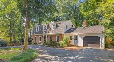 2405 ANGUS RD, CHARLOTTESVILLE, Virginia 22901, 4 Bedrooms Bedrooms, ,3 BathroomsBathrooms,Residential,For sale,2405 ANGUS RD,667860 MLS # 667860