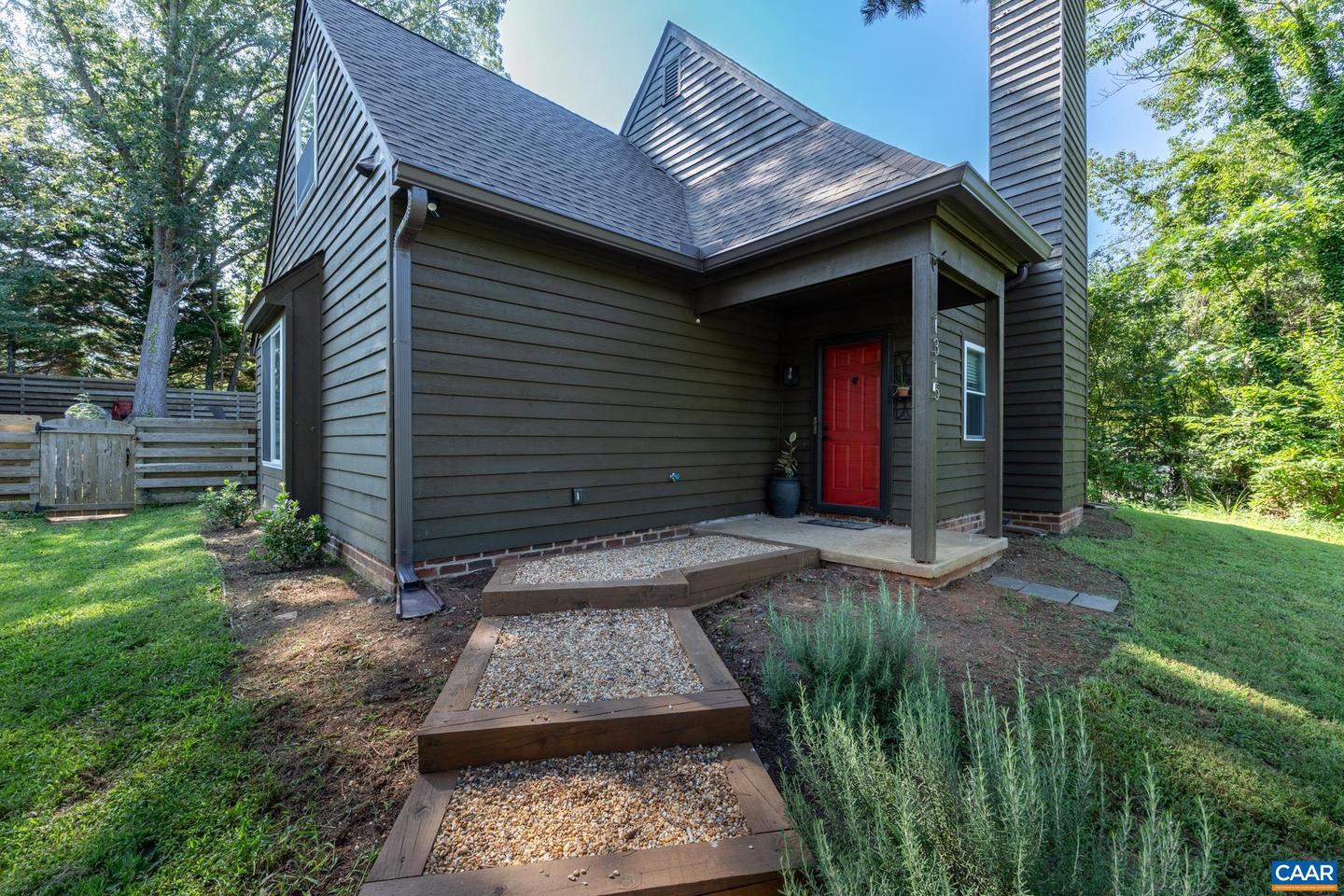 1315 GRISTMILL DR, CHARLOTTESVILLE, Virginia 22902, 4 Bedrooms Bedrooms, ,2 BathroomsBathrooms,Residential,For sale,1315 GRISTMILL DR,667862 MLS # 667862
