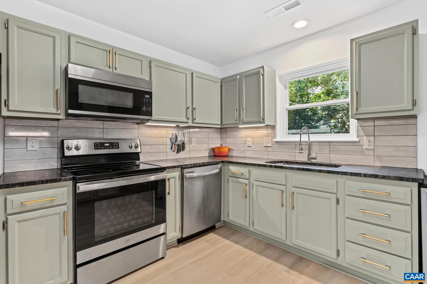 1315 GRISTMILL DR, CHARLOTTESVILLE, Virginia 22902, 4 Bedrooms Bedrooms, ,2 BathroomsBathrooms,Residential,For sale,1315 GRISTMILL DR,667862 MLS # 667862