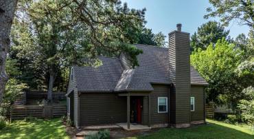 1315 GRISTMILL DR, CHARLOTTESVILLE, Virginia 22902, 4 Bedrooms Bedrooms, ,2 BathroomsBathrooms,Residential,For sale,1315 GRISTMILL DR,667862 MLS # 667862