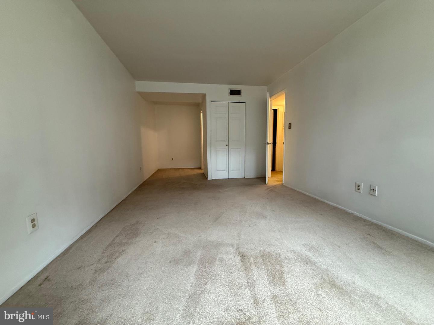 134 BIRCH ST #A-4, FALLS CHURCH, Virginia 22046, 1 Bedroom Bedrooms, ,1 BathroomBathrooms,Residential,For sale,134 BIRCH ST #A-4,VAFA2003214 MLS # VAFA2003214 134 BIRCH ST #A-4, FALLS CHURCH, Virginia 22046, 1 Bedroom Bedrooms, ,1 BathroomBathrooms,Residential,For sale,134 BIRCH ST #A-4,VAFA2003214 MLS # VAFA2003214