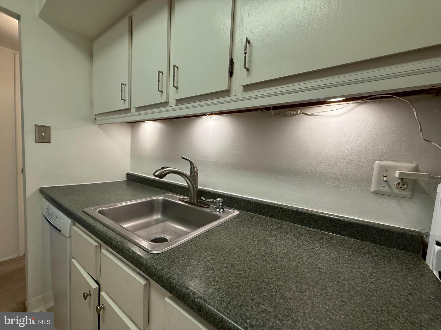 134 BIRCH ST #A-4, FALLS CHURCH, Virginia 22046, 1 Bedroom Bedrooms, ,1 BathroomBathrooms,Residential,For sale,134 BIRCH ST #A-4,VAFA2003214 MLS # VAFA2003214 134 BIRCH ST #A-4, FALLS CHURCH, Virginia 22046, 1 Bedroom Bedrooms, ,1 BathroomBathrooms,Residential,For sale,134 BIRCH ST #A-4,VAFA2003214 MLS # VAFA2003214