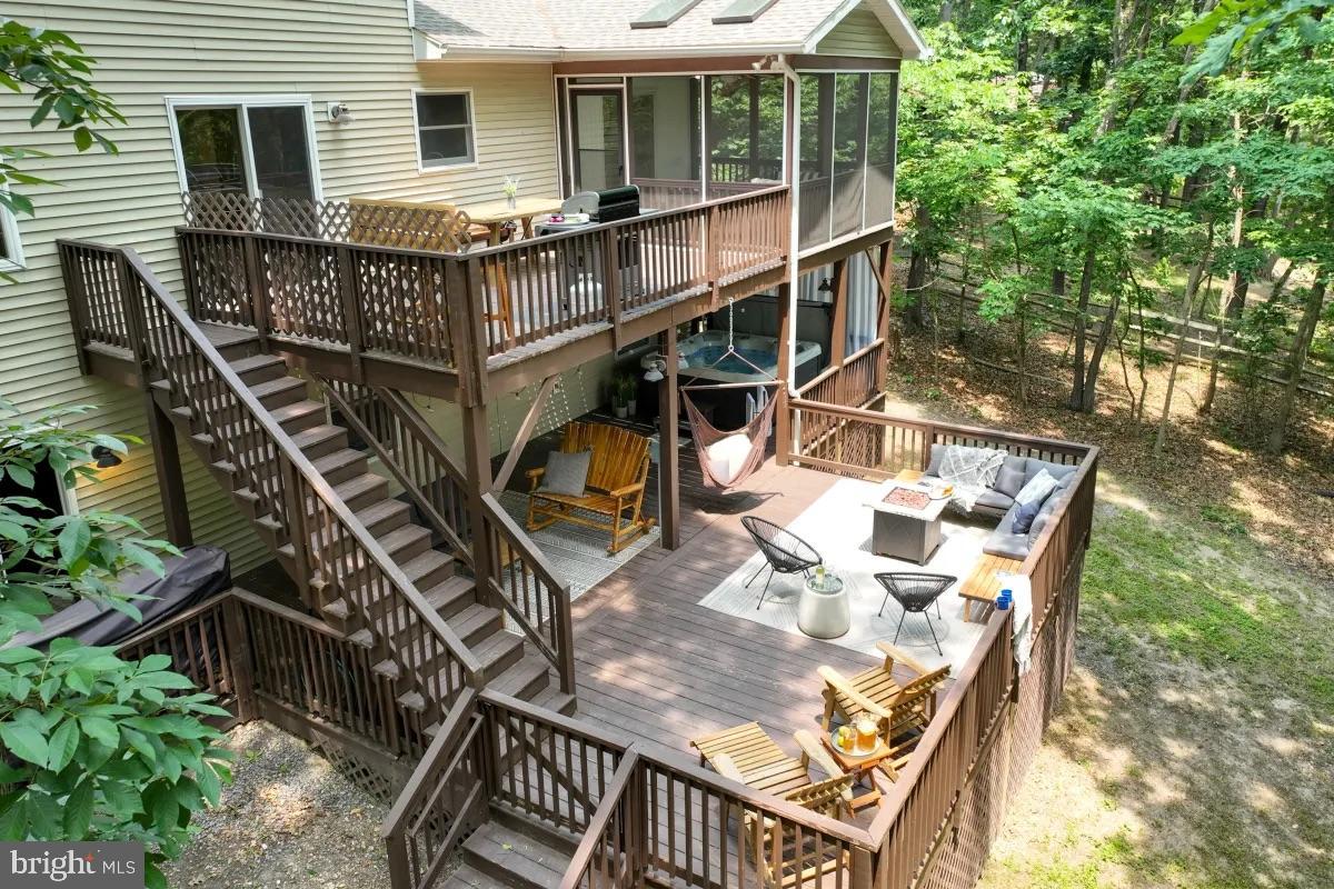 149 HOLIDAY HL, MCGAHEYSVILLE, Virginia 22840, 4 Bedrooms Bedrooms, 11 Rooms Rooms,3 BathroomsBathrooms,Residential,For sale,149 HOLIDAY HL,VARO2002496 MLS # VARO2002496
