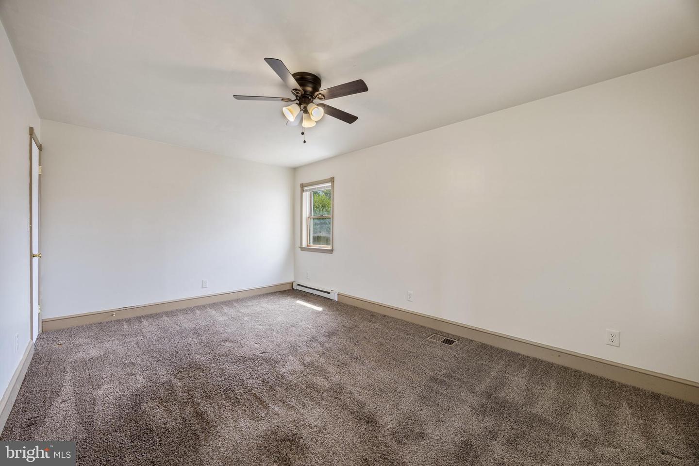 66 N BROAD ST, LURAY, Virginia 22835, 4 Bedrooms Bedrooms, ,2 BathroomsBathrooms,Residential,For sale,66 N BROAD ST,VAPA2005274 MLS # VAPA2005274