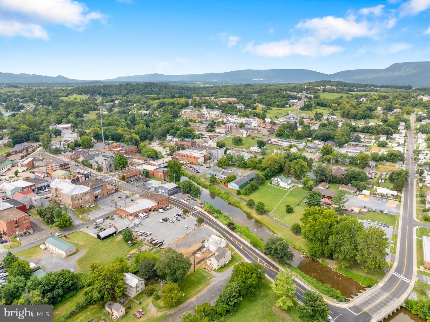 66 N BROAD ST, LURAY, Virginia 22835, 4 Bedrooms Bedrooms, ,2 BathroomsBathrooms,Residential,For sale,66 N BROAD ST,VAPA2005274 MLS # VAPA2005274