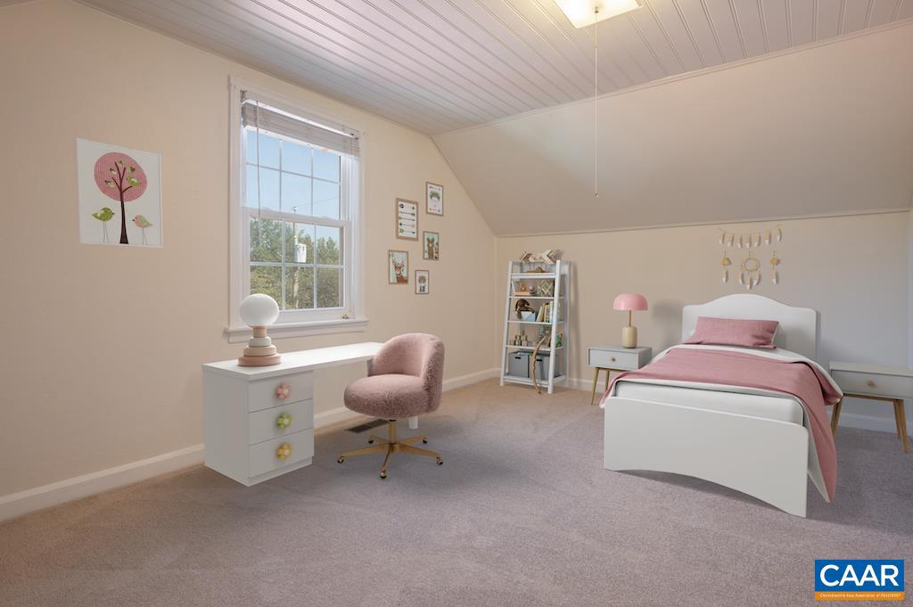 510 STONEHENGE AVE, CHARLOTTESVILLE, Virginia 22902, 4 Bedrooms Bedrooms, ,1 BathroomBathrooms,Residential,For sale,510 STONEHENGE AVE,667895 MLS # 667895