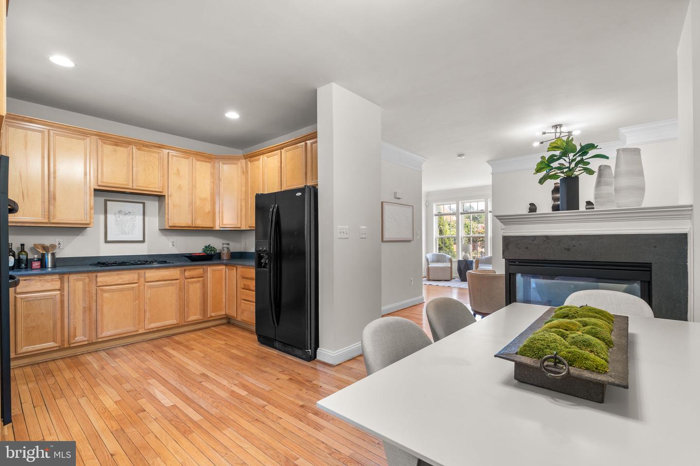 4091 COLUMBIA PIKE, ARLINGTON, Virginia 22204, 3 Bedrooms Bedrooms, 6 Rooms Rooms,2 BathroomsBathrooms,Residential,For sale,4091 COLUMBIA PIKE,VAAR2062340 MLS # VAAR2062340
