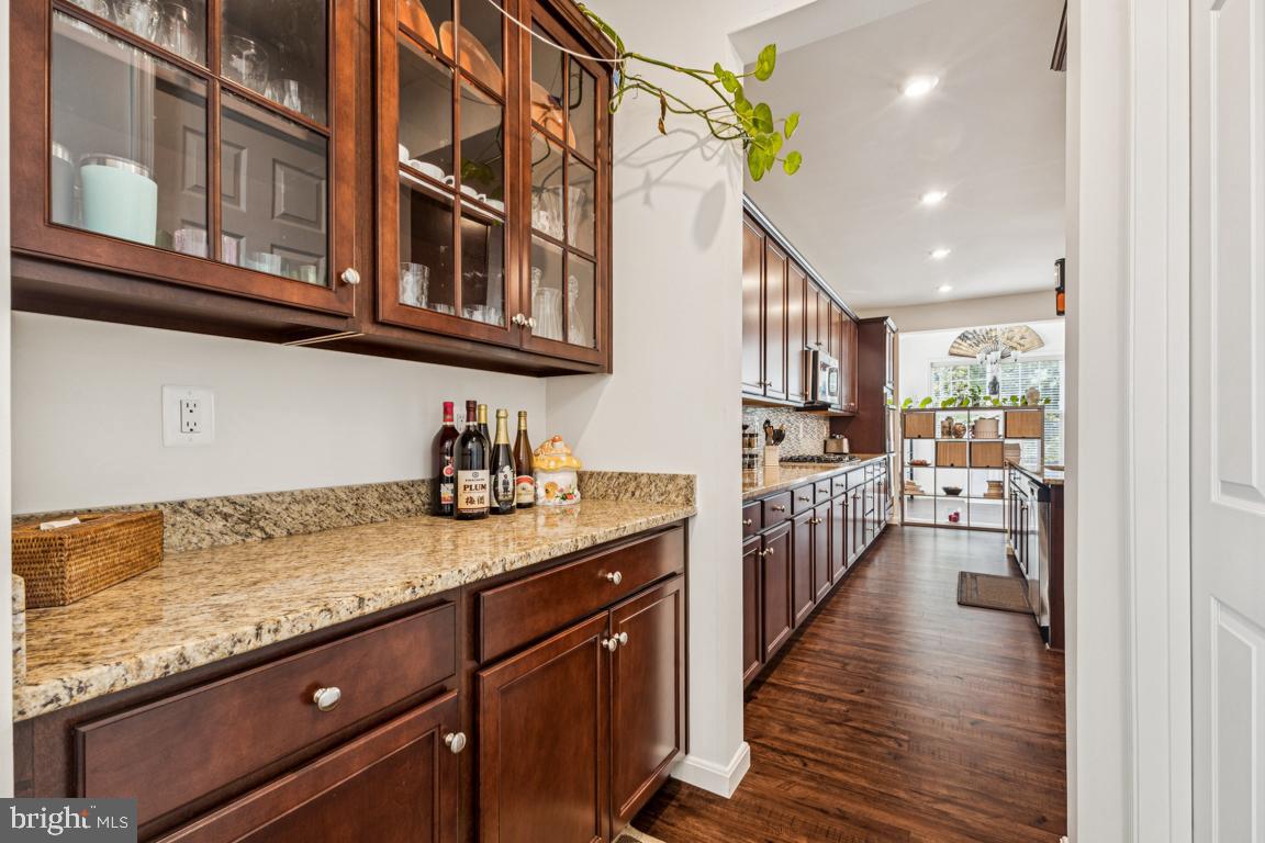916 CRAB APPLE DR, STAFFORD, Virginia 22554, 4 Bedrooms Bedrooms, 9 Rooms Rooms,3 BathroomsBathrooms,Residential,For sale,916 CRAB APPLE DR,VAST2041852 MLS # VAST2041852