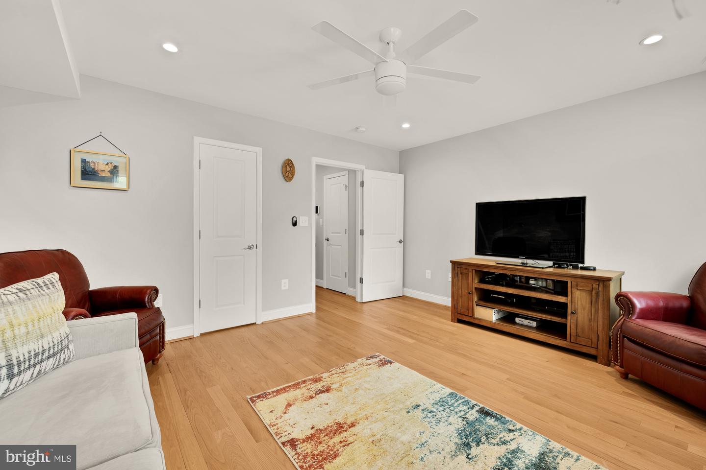 4521 CLAY ST NE, WASHINGTON, District Of Columbia 20019, 4 Bedrooms Bedrooms, ,4 BathroomsBathrooms,Residential,For sale,4521 CLAY ST NE,DCDC2215396 MLS # DCDC2215396