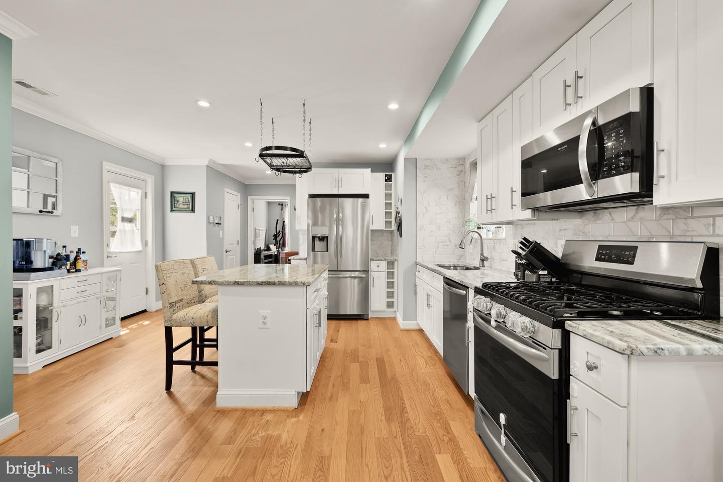 4521 CLAY ST NE, WASHINGTON, District Of Columbia 20019, 4 Bedrooms Bedrooms, ,4 BathroomsBathrooms,Residential,For sale,4521 CLAY ST NE,DCDC2215396 MLS # DCDC2215396