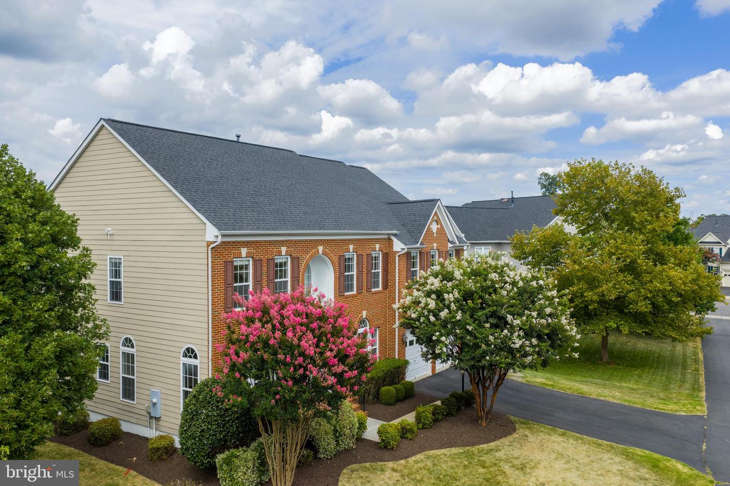 22197 WINDY PINE CT, BROADLANDS, Virginia 20148, 5 Bedrooms Bedrooms, ,4 BathroomsBathrooms,Residential,For sale,22197 WINDY PINE CT,VALO2104672 MLS # VALO2104672
