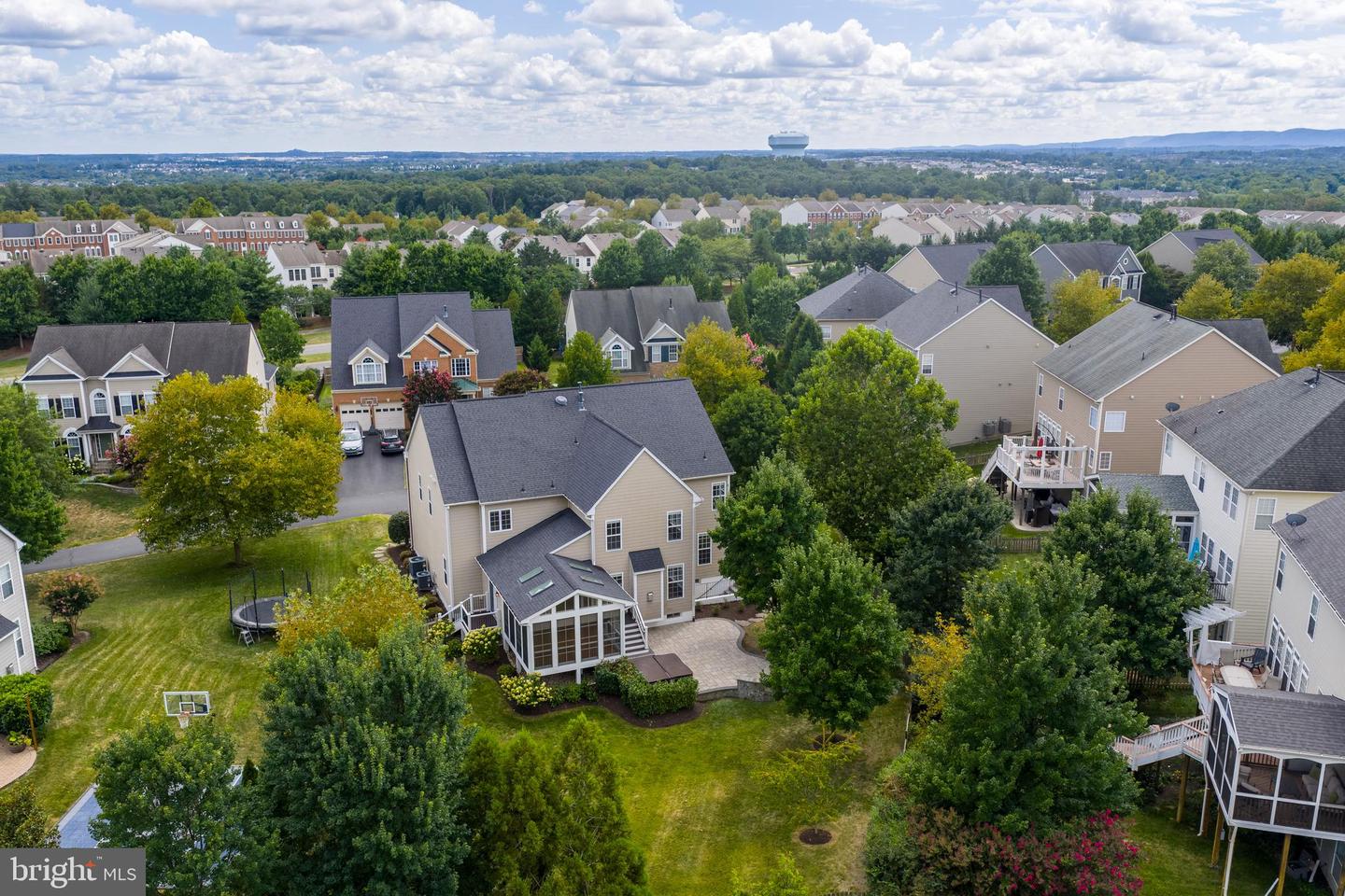 22197 WINDY PINE CT, BROADLANDS, Virginia 20148, 5 Bedrooms Bedrooms, ,4 BathroomsBathrooms,Residential,For sale,22197 WINDY PINE CT,VALO2104672 MLS # VALO2104672