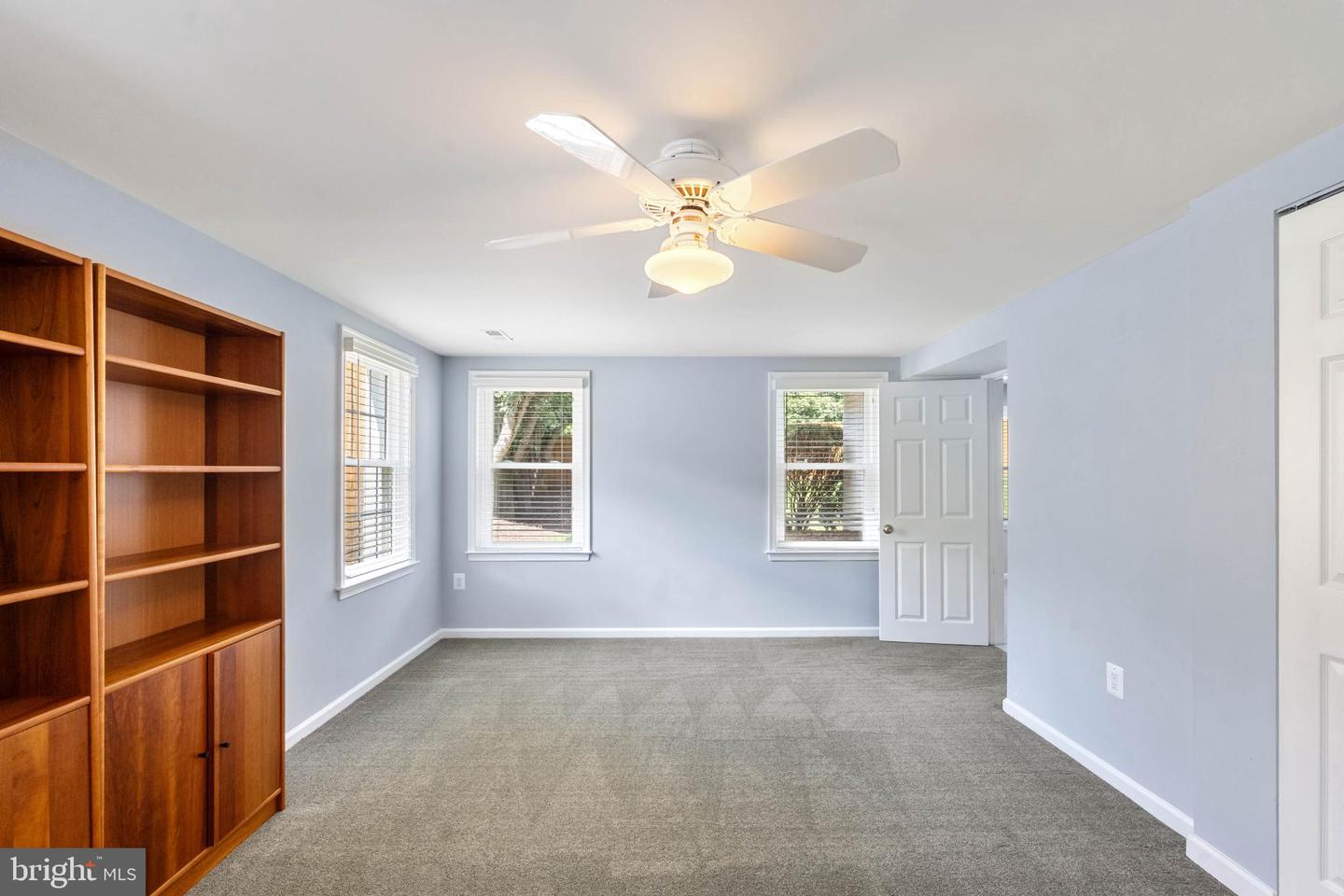 12524 SUMMER PL, HERNDON, Virginia 20171, 4 Bedrooms Bedrooms, 20 Rooms Rooms,4 BathroomsBathrooms,Residential,For sale,12524 SUMMER PL,VAFX2261648 MLS # VAFX2261648