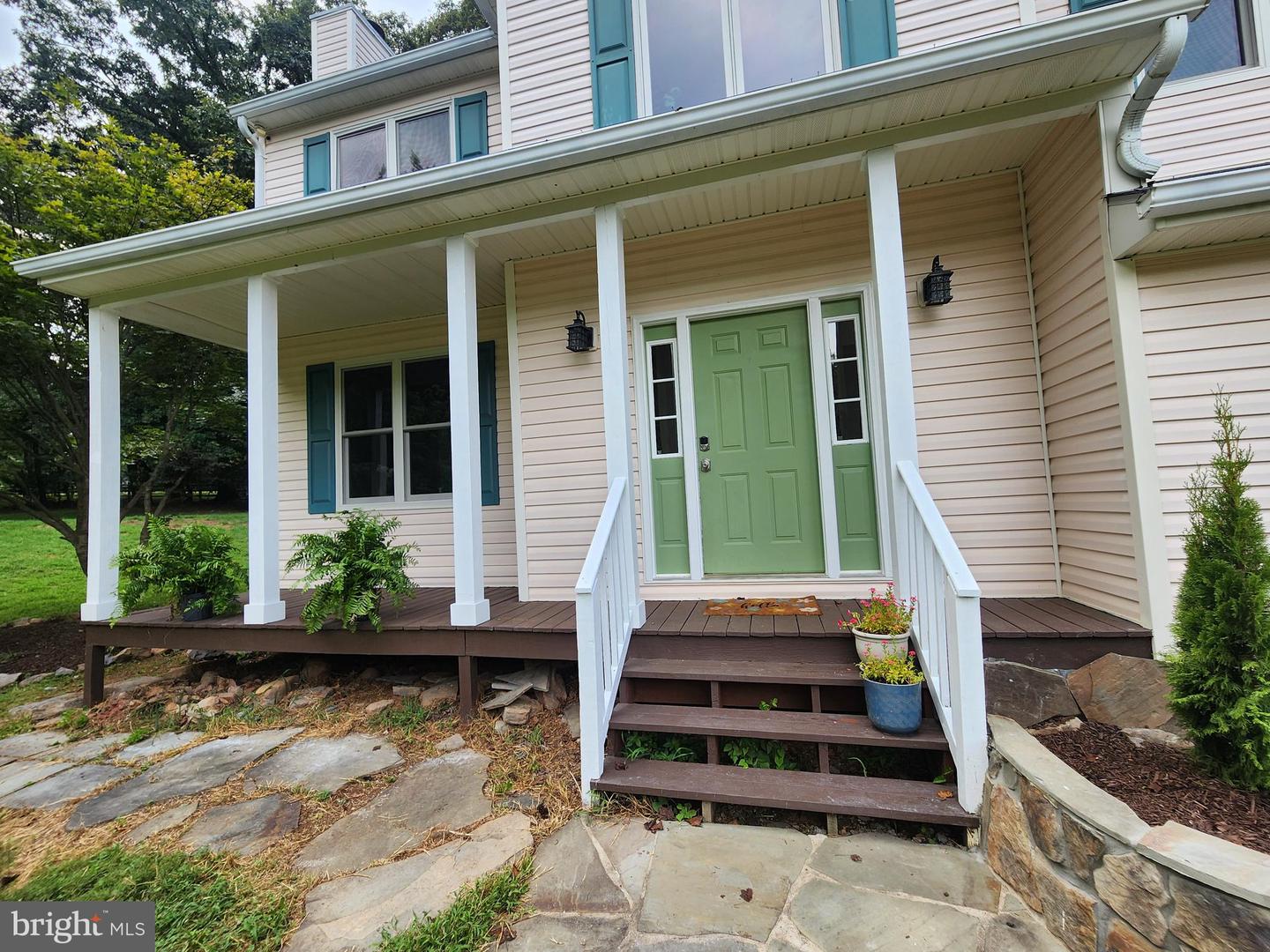 22247 WATSON RD, LEESBURG, Virginia 20175, 4 Bedrooms Bedrooms, 11 Rooms Rooms,2 BathroomsBathrooms,Residential,For sale,22247 WATSON RD,VALO2104680 MLS # VALO2104680