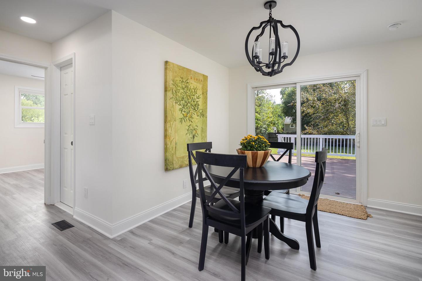 6821 BEECHVIEW DR, FALLS CHURCH, Virginia 22042, 5 Bedrooms Bedrooms, ,3 BathroomsBathrooms,Residential,For sale,6821 BEECHVIEW DR,VAFX2261666 MLS # VAFX2261666