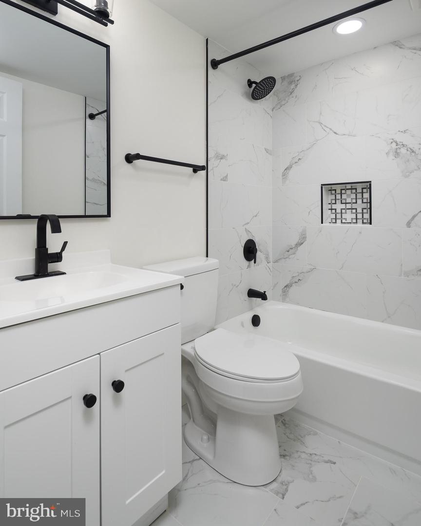 6821 BEECHVIEW DR, FALLS CHURCH, Virginia 22042, 5 Bedrooms Bedrooms, ,3 BathroomsBathrooms,Residential,For sale,6821 BEECHVIEW DR,VAFX2261666 MLS # VAFX2261666