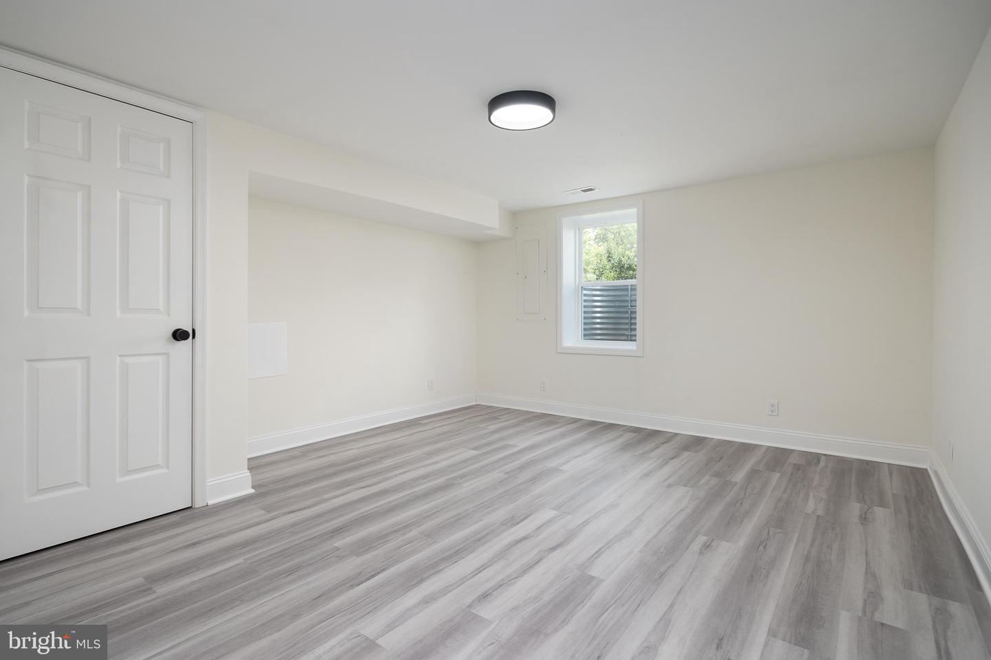 6821 BEECHVIEW DR, FALLS CHURCH, Virginia 22042, 5 Bedrooms Bedrooms, ,3 BathroomsBathrooms,Residential,For sale,6821 BEECHVIEW DR,VAFX2261666 MLS # VAFX2261666