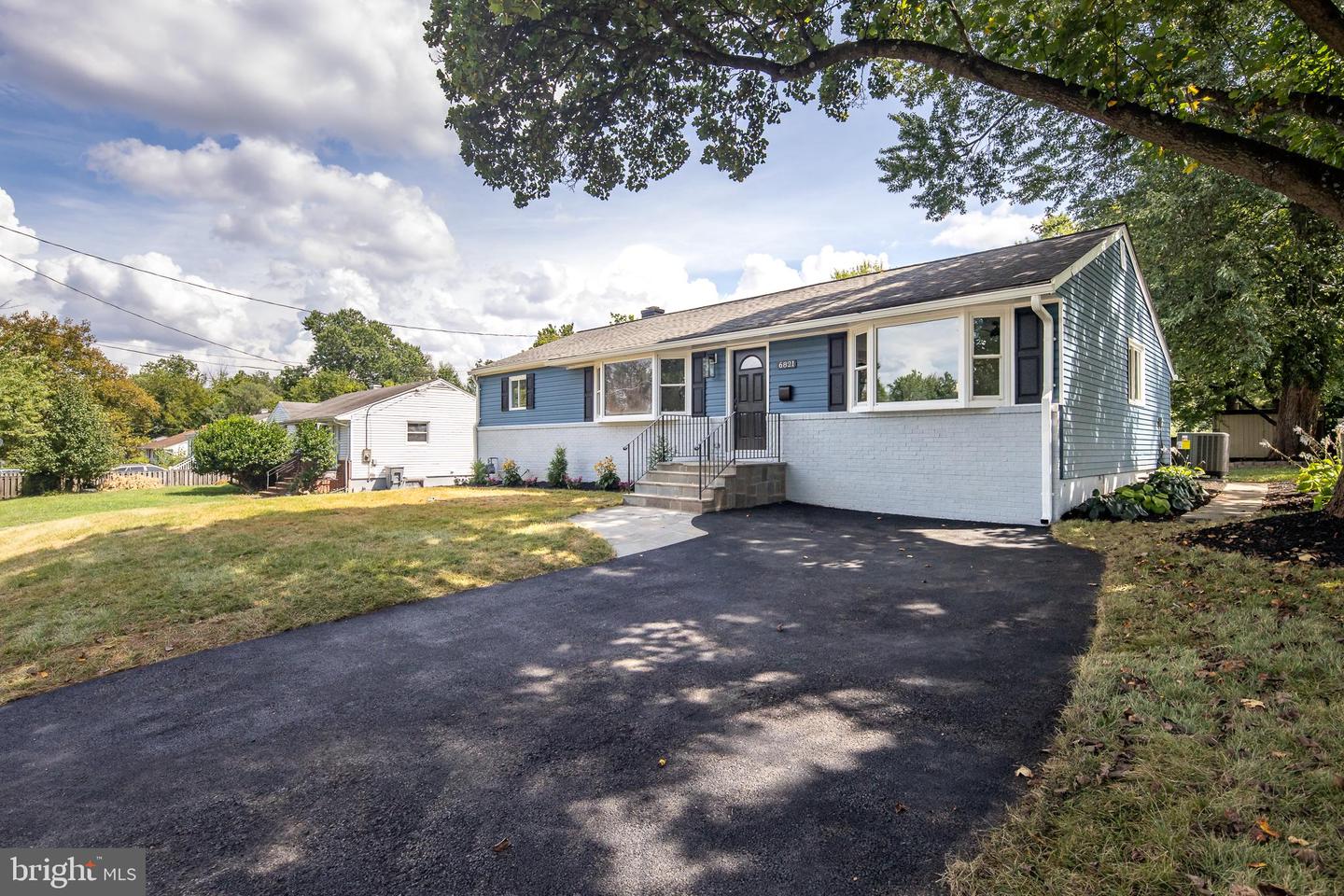 6821 BEECHVIEW DR, FALLS CHURCH, Virginia 22042, 5 Bedrooms Bedrooms, ,3 BathroomsBathrooms,Residential,For sale,6821 BEECHVIEW DR,VAFX2261666 MLS # VAFX2261666