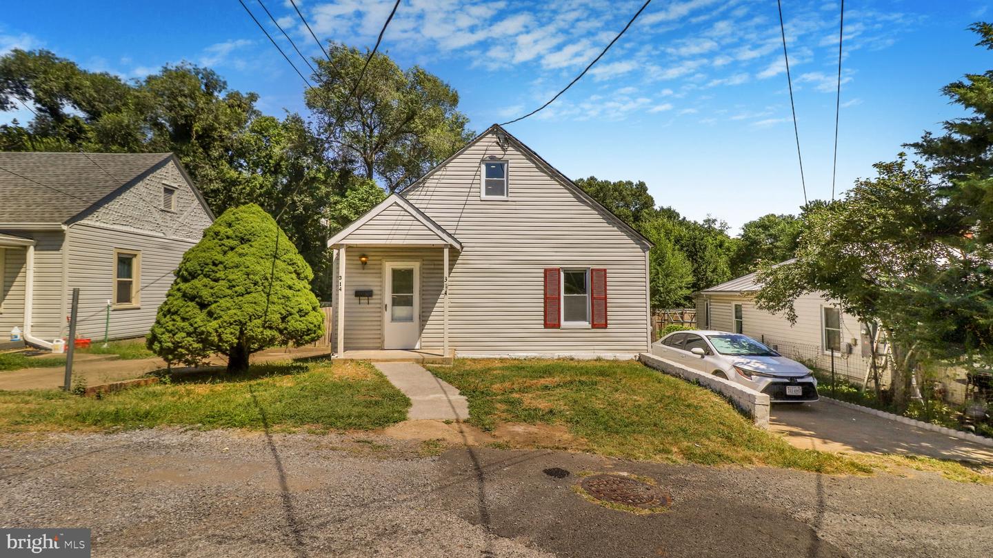 314 CABLE PL, FRONT ROYAL, Virginia 22630, 2 Bedrooms Bedrooms, ,2 BathroomsBathrooms,Residential,For sale,314 CABLE PL,VAWR2011982 MLS # VAWR2011982
