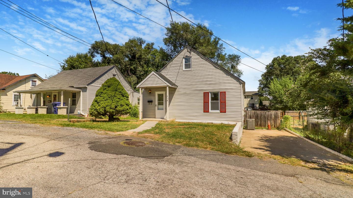 314 CABLE PL, FRONT ROYAL, Virginia 22630, 2 Bedrooms Bedrooms, ,2 BathroomsBathrooms,Residential,For sale,314 CABLE PL,VAWR2011982 MLS # VAWR2011982