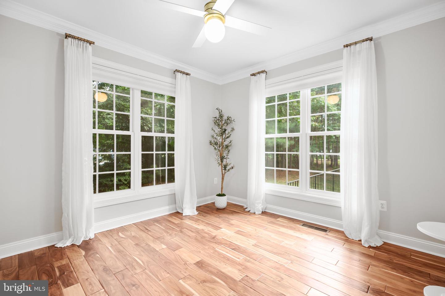 11304 CHIVALRY CHASE LN, SPOTSYLVANIA, Virginia 22551, 5 Bedrooms Bedrooms, ,4 BathroomsBathrooms,Residential,For sale,11304 CHIVALRY CHASE LN,VASP2035520 MLS # VASP2035520