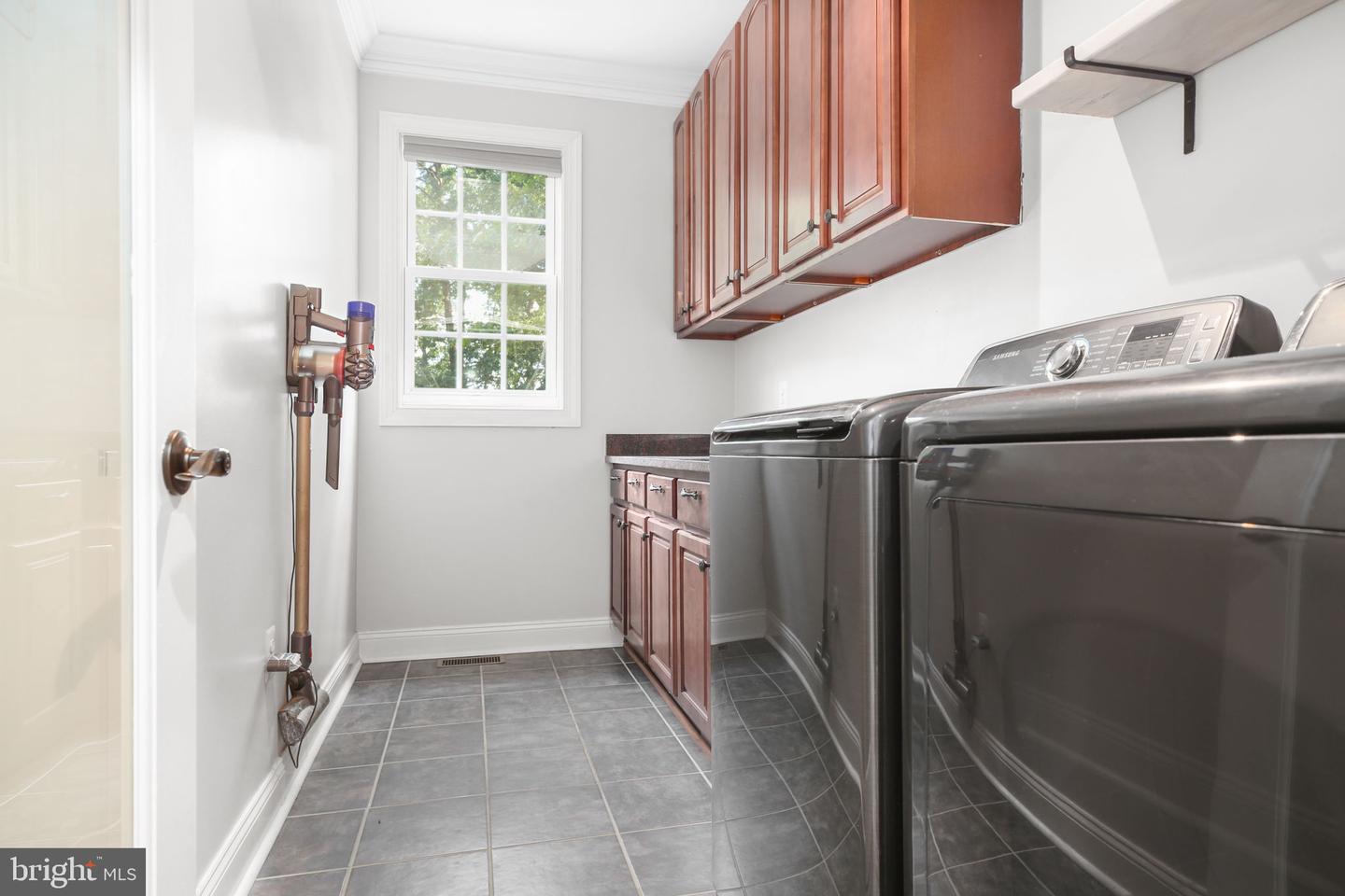 11304 CHIVALRY CHASE LN, SPOTSYLVANIA, Virginia 22551, 5 Bedrooms Bedrooms, ,4 BathroomsBathrooms,Residential,For sale,11304 CHIVALRY CHASE LN,VASP2035520 MLS # VASP2035520