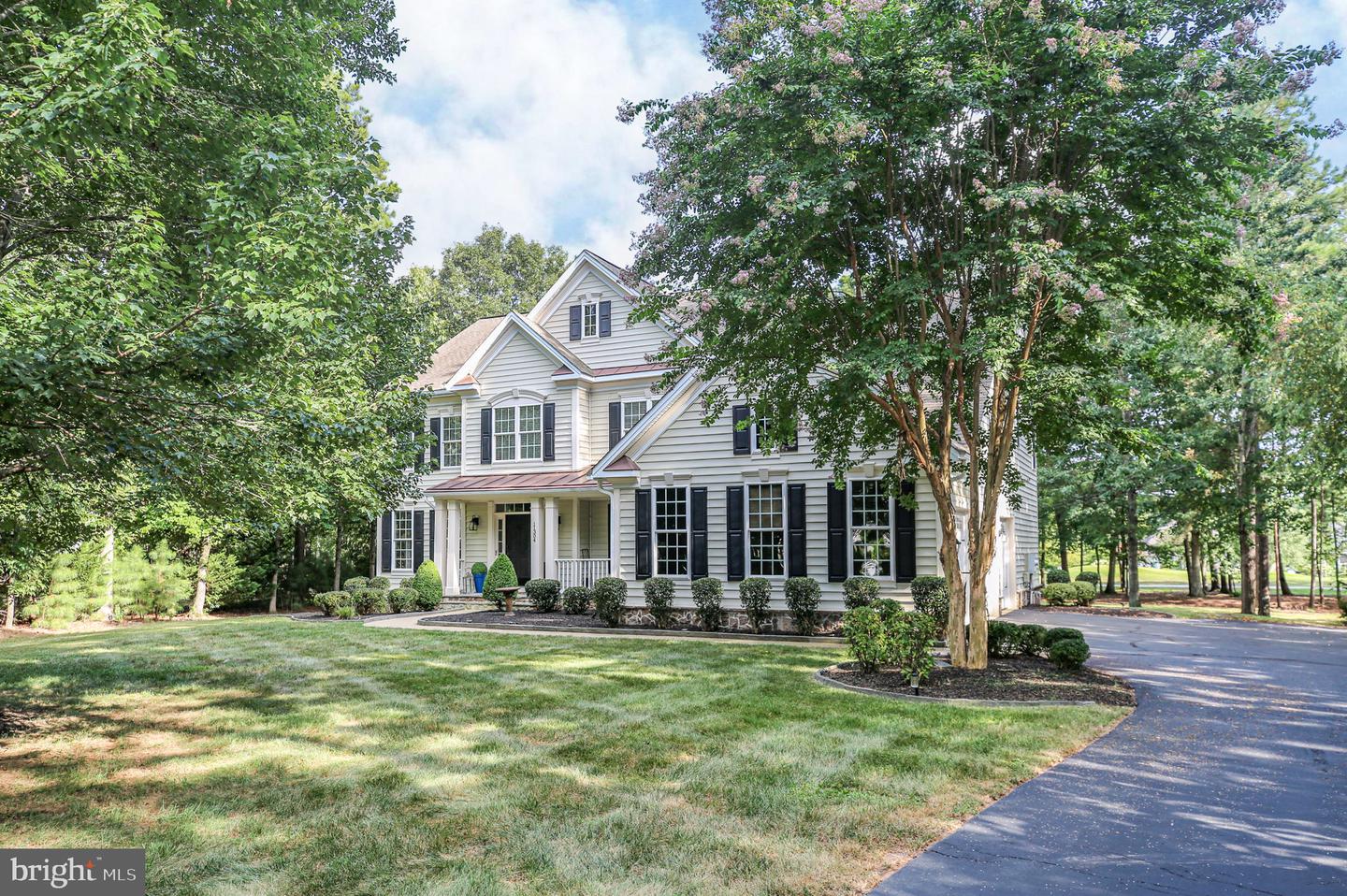 11304 CHIVALRY CHASE LN, SPOTSYLVANIA, Virginia 22551, 5 Bedrooms Bedrooms, ,4 BathroomsBathrooms,Residential,For sale,11304 CHIVALRY CHASE LN,VASP2035520 MLS # VASP2035520