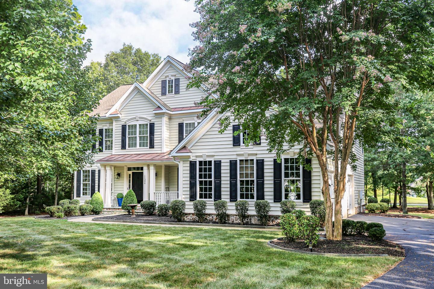 11304 CHIVALRY CHASE LN, SPOTSYLVANIA, Virginia 22551, 5 Bedrooms Bedrooms, ,4 BathroomsBathrooms,Residential,For sale,11304 CHIVALRY CHASE LN,VASP2035520 MLS # VASP2035520