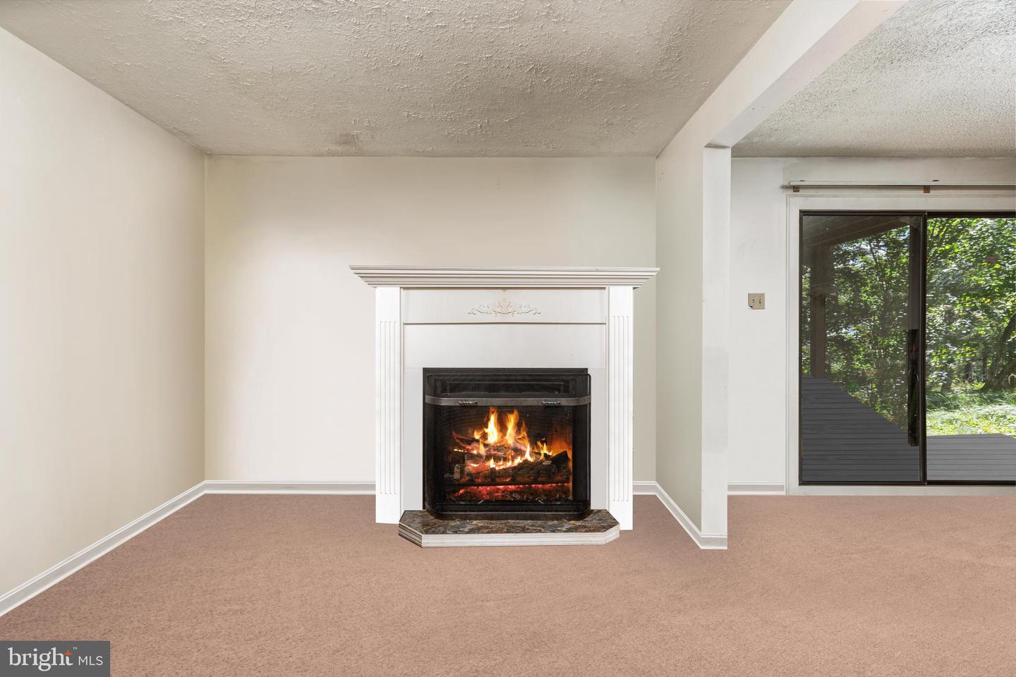 205 FAIRWAY CIR, CROSS JUNCTION, Virginia 22625, 4 Bedrooms Bedrooms, 12 Rooms Rooms,3 BathroomsBathrooms,Residential,For sale,205 FAIRWAY CIR,VAFV2036146 MLS # VAFV2036146