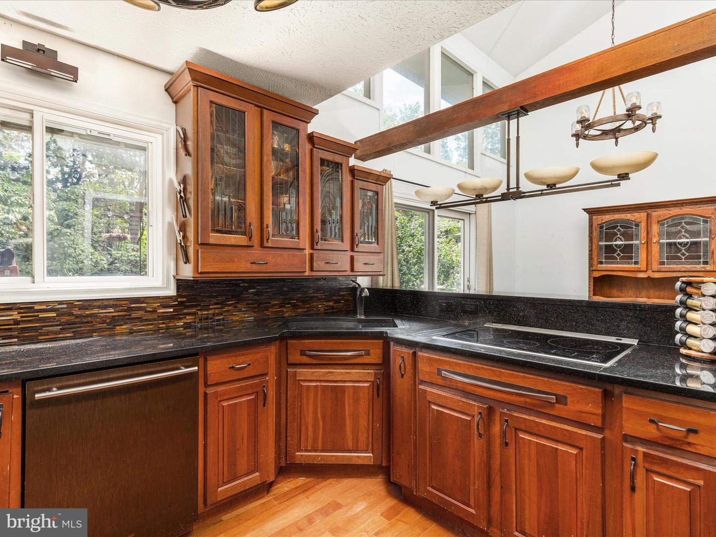 205 FAIRWAY CIR, CROSS JUNCTION, Virginia 22625, 4 Bedrooms Bedrooms, 12 Rooms Rooms,3 BathroomsBathrooms,Residential,For sale,205 FAIRWAY CIR,VAFV2036146 MLS # VAFV2036146