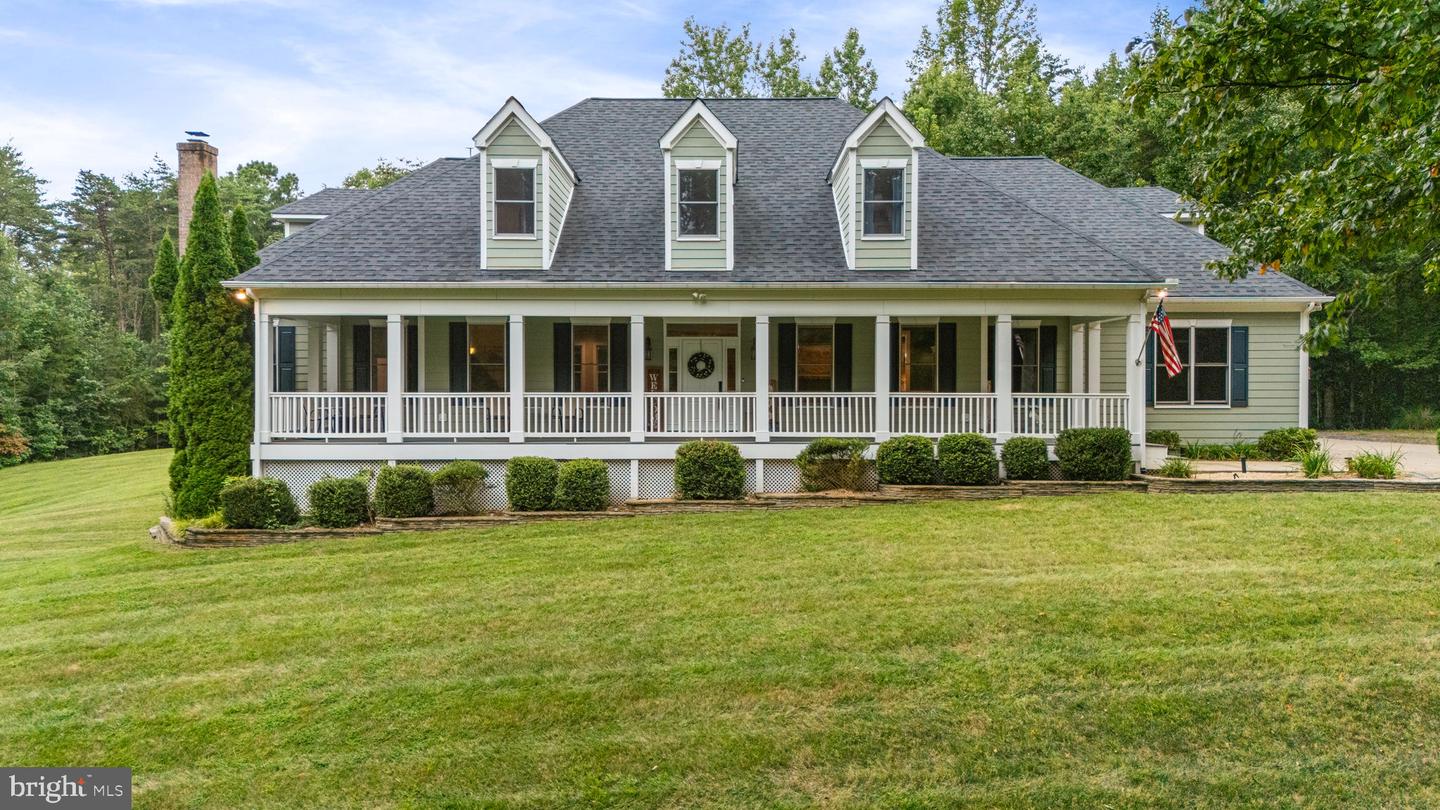 2126 PERCHERON DR, KING GEORGE, Virginia 22485, 5 Bedrooms Bedrooms, ,4 BathroomsBathrooms,Residential,For sale,2126 PERCHERON DR,VAKG2006886 MLS # VAKG2006886