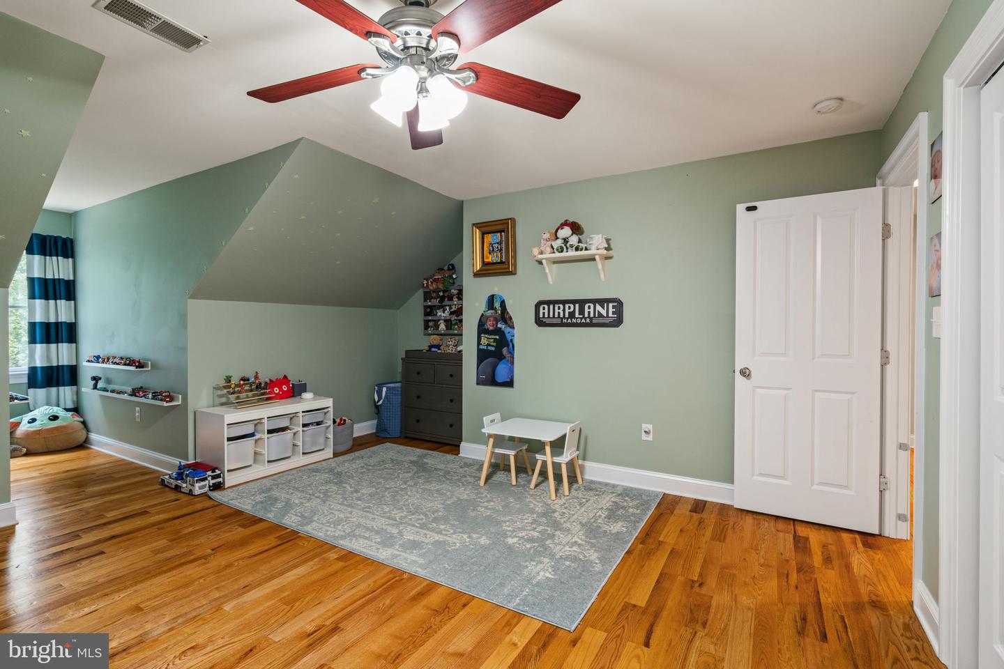 2126 PERCHERON DR, KING GEORGE, Virginia 22485, 5 Bedrooms Bedrooms, ,4 BathroomsBathrooms,Residential,For sale,2126 PERCHERON DR,VAKG2006886 MLS # VAKG2006886