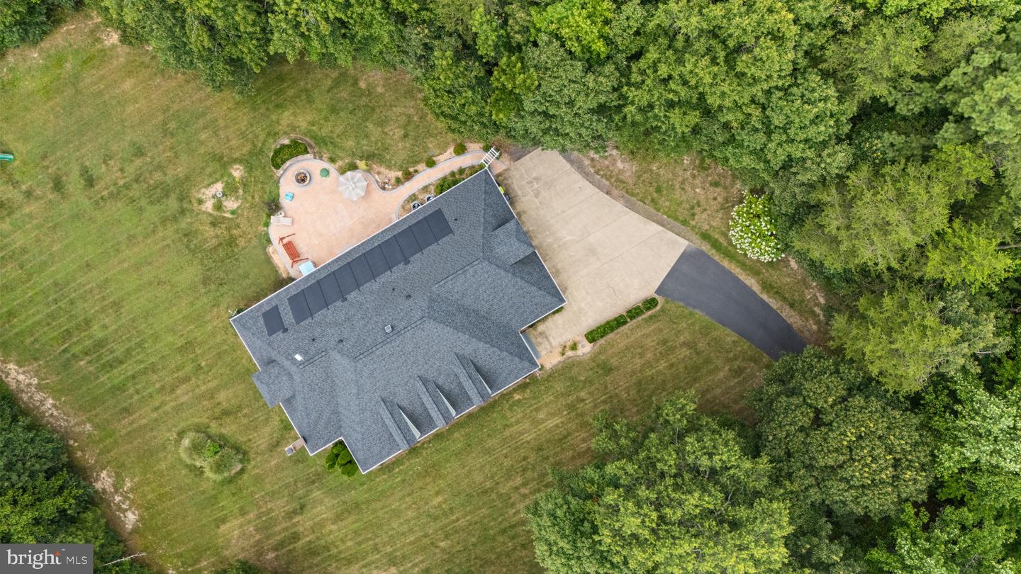 2126 PERCHERON DR, KING GEORGE, Virginia 22485, 5 Bedrooms Bedrooms, ,4 BathroomsBathrooms,Residential,For sale,2126 PERCHERON DR,VAKG2006886 MLS # VAKG2006886