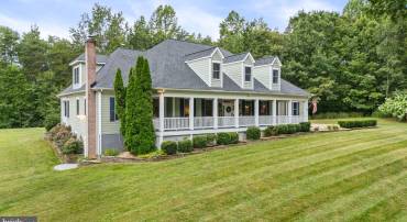2126 PERCHERON DR, KING GEORGE, Virginia 22485, 5 Bedrooms Bedrooms, ,4 BathroomsBathrooms,Residential,For sale,2126 PERCHERON DR,VAKG2006886 MLS # VAKG2006886
