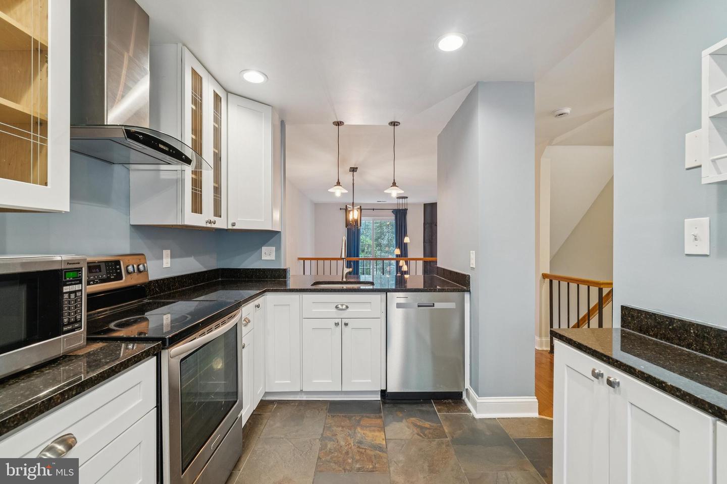 8482 SPRINGFIELD OAKS DR, SPRINGFIELD, Virginia 22153, 2 Bedrooms Bedrooms, ,2 BathroomsBathrooms,Residential,For sale,8482 SPRINGFIELD OAKS DR,VAFX2261844 MLS # VAFX2261844