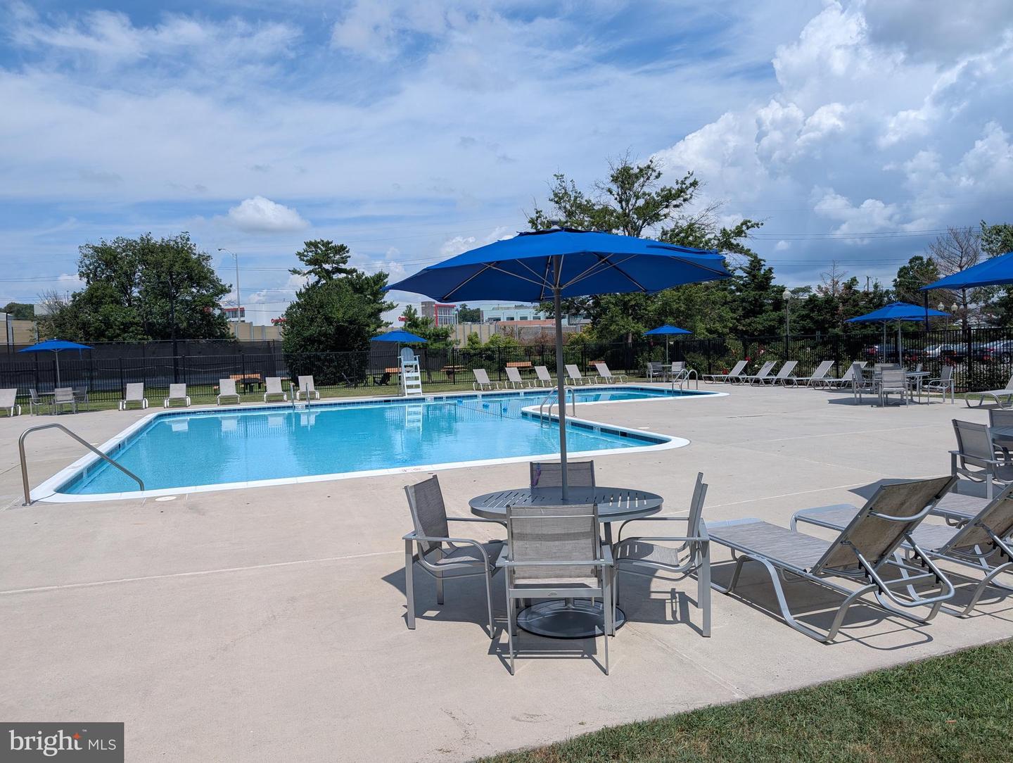 1225 MARTHA CUSTIS DR #704, ALEXANDRIA, Virginia 22302, ,1 BathroomBathrooms,Residential,For sale,1225 MARTHA CUSTIS DR #704,VAAX2048706 MLS # VAAX2048706 1225 MARTHA CUSTIS DR #704, ALEXANDRIA, Virginia 22302, ,1 BathroomBathrooms,Residential,For sale,1225 MARTHA CUSTIS DR #704,VAAX2048706 MLS # VAAX2048706