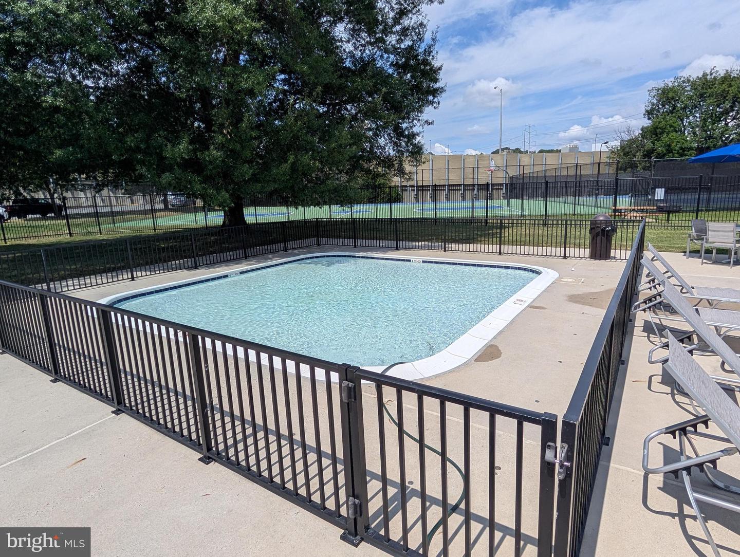 1225 MARTHA CUSTIS DR #704, ALEXANDRIA, Virginia 22302, ,1 BathroomBathrooms,Residential,For sale,1225 MARTHA CUSTIS DR #704,VAAX2048706 MLS # VAAX2048706 1225 MARTHA CUSTIS DR #704, ALEXANDRIA, Virginia 22302, ,1 BathroomBathrooms,Residential,For sale,1225 MARTHA CUSTIS DR #704,VAAX2048706 MLS # VAAX2048706