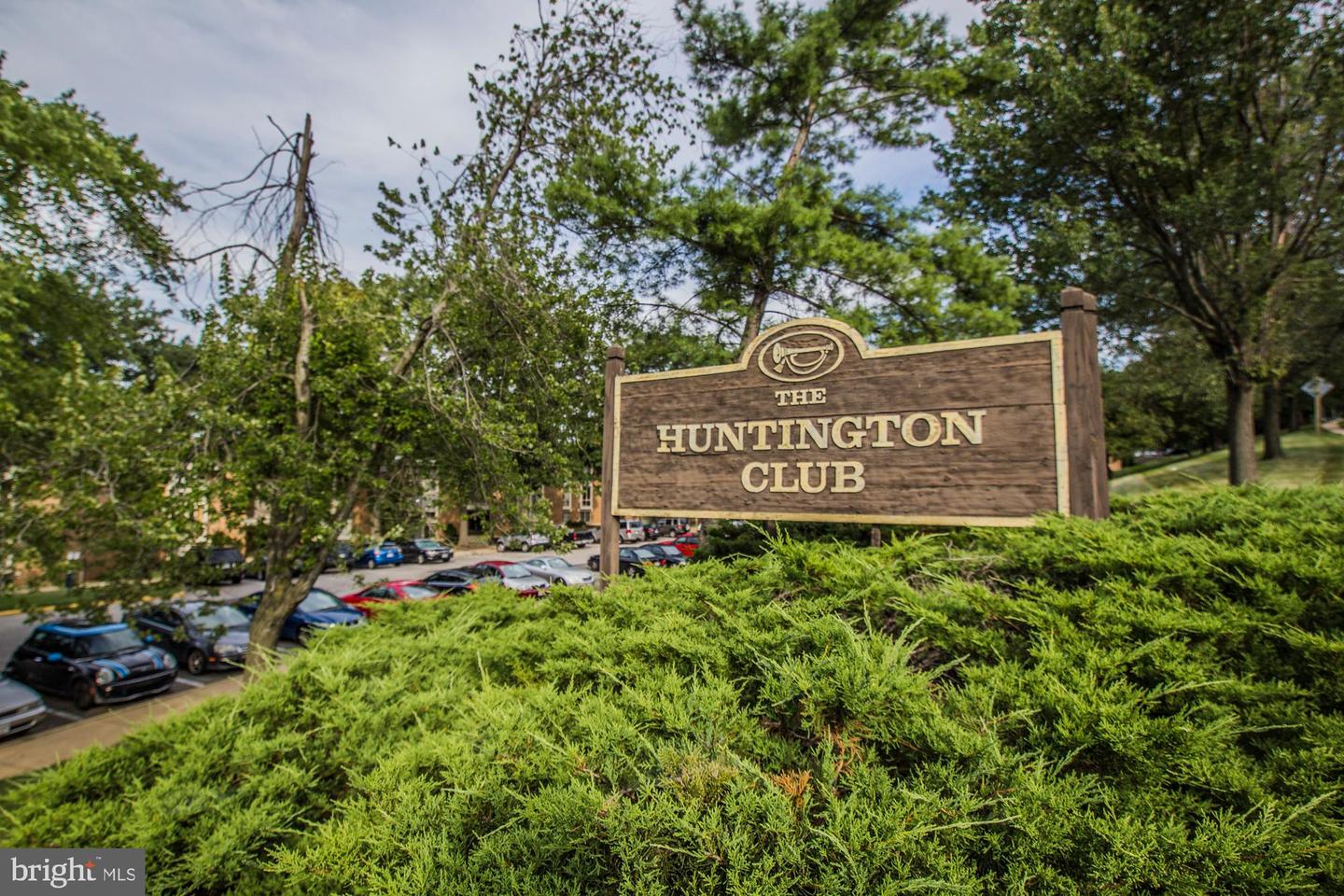 2600 INDIAN DR #2B, ALEXANDRIA, Virginia 22303, 2 Bedrooms Bedrooms, 5 Rooms Rooms,1 BathroomBathrooms,Residential,For sale,2600 INDIAN DR #2B,VAFX2261548 MLS # VAFX2261548